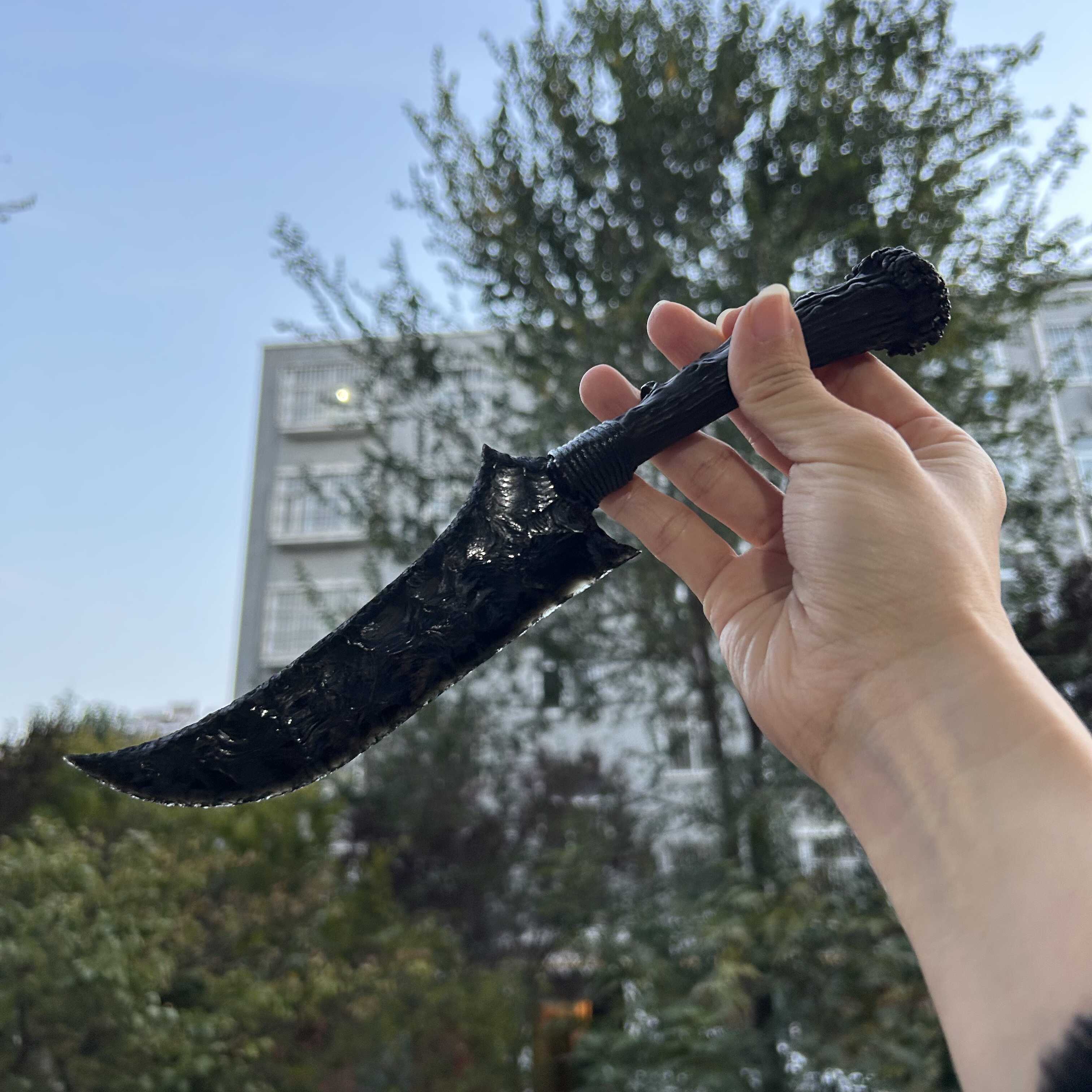 Obsidian Irregular Hunting Knife with Black Antler Handle
