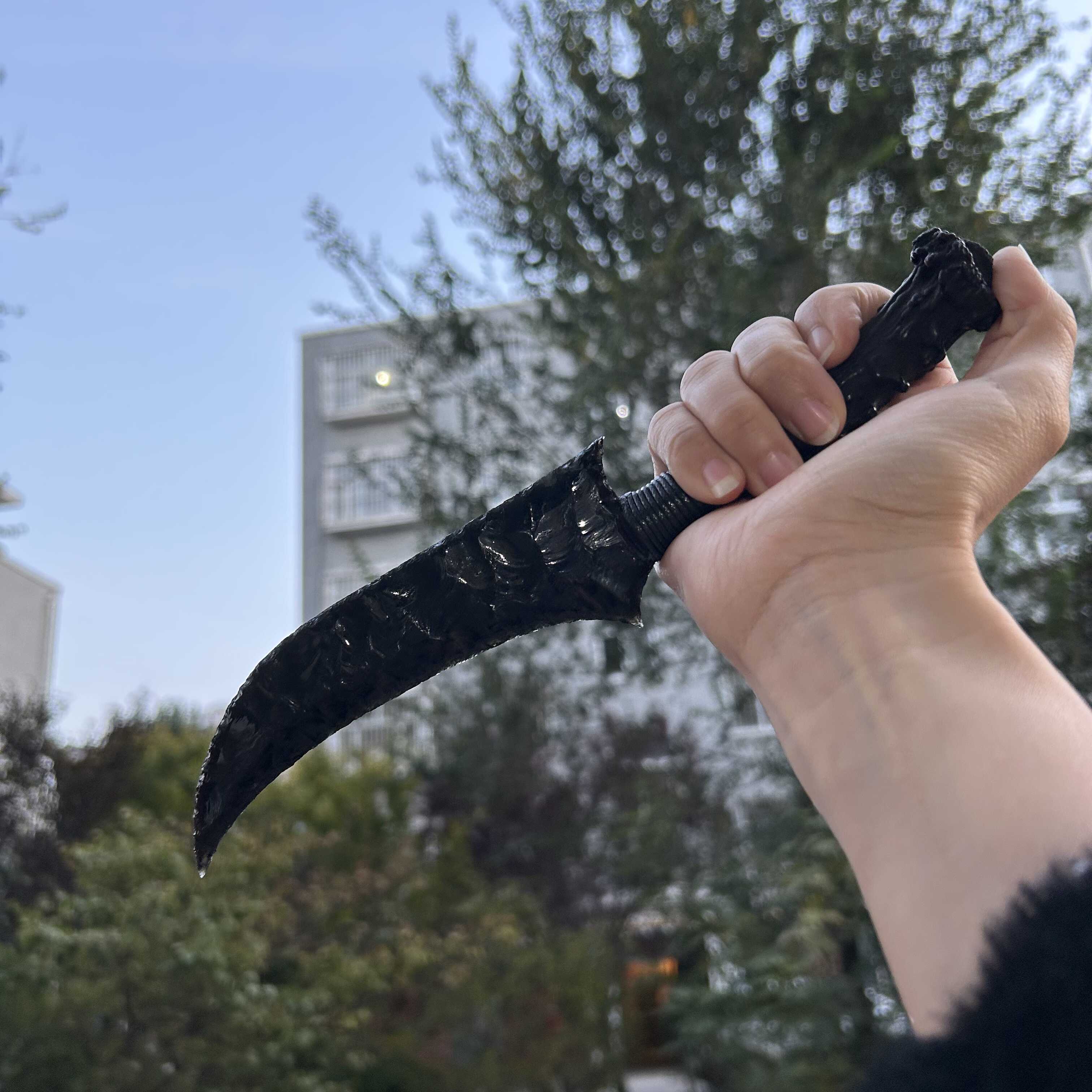 Obsidian Irregular Hunting Knife with Black Antler Handle
